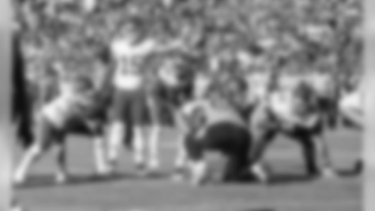 Kansas City Chiefs vs Tennessee Titans at Nissan Stadium, November 10, 2019