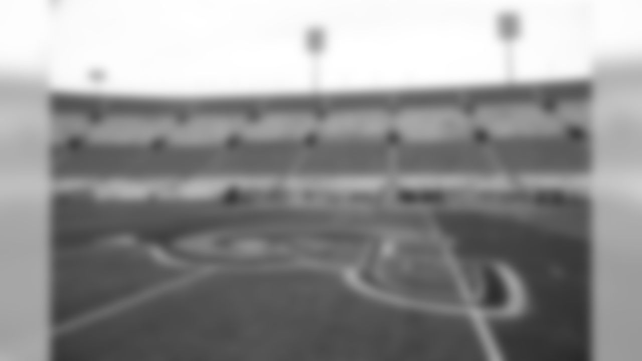 Kansas City Chiefs at Los Angeles Rams at Los Angeles Memorial Coliseum on November 19, 2018