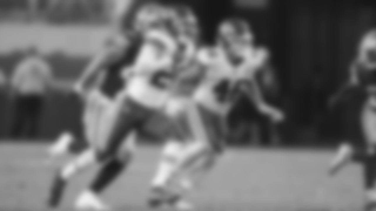 Kansas City Chiefs strong safety Will Parks (20) during preseason game one against the San Francisco 49ers, Saturday, Aug. 14th, 2021.
