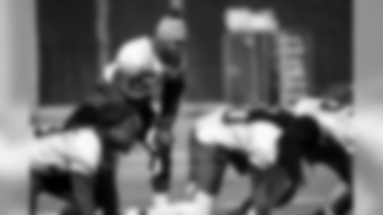 Kansas City Chiefs linebacker Reggie Ragland (59) during practice on October 17, 2018