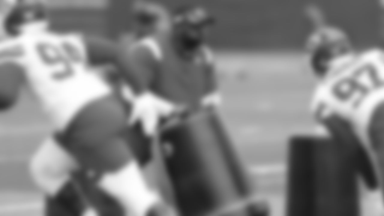Kansas City Chiefs Defensive Line Assistant Terry Bradden Jr during practice Thursday May 26th, 2022.