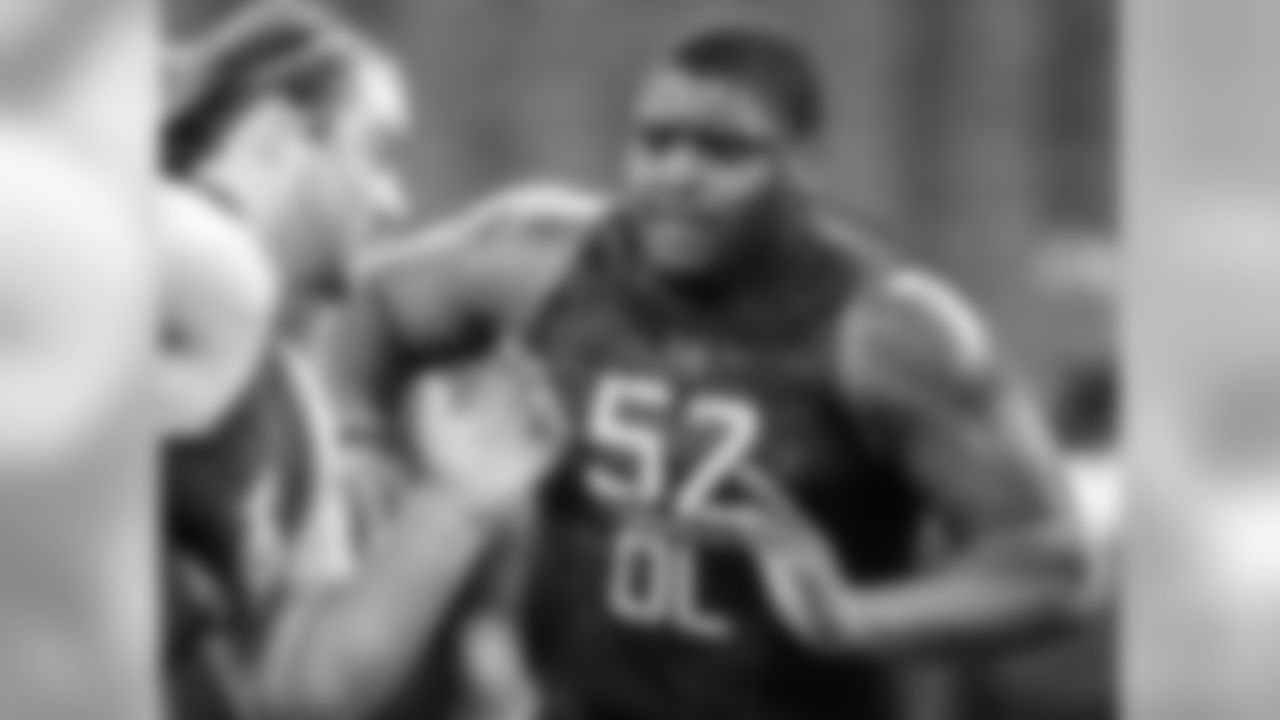 Duke offensive lineman Laken Tomlinson (77)