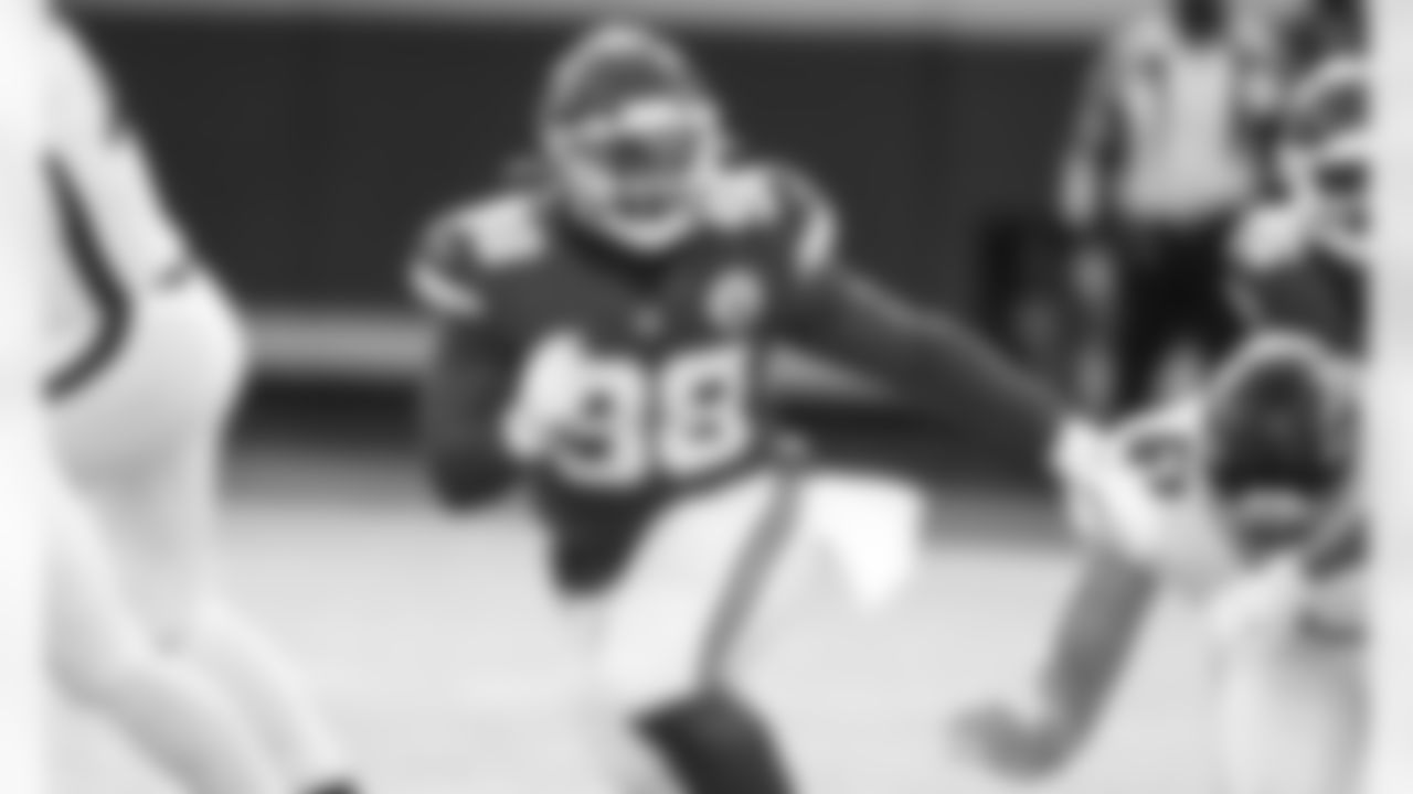 Kansas City Chiefs Defensive Tackle Tershawn Wharton (98) on the field during an NFL Football game against the Atlanta Falcons, Sunday December 27, 2020 in Kansas City.