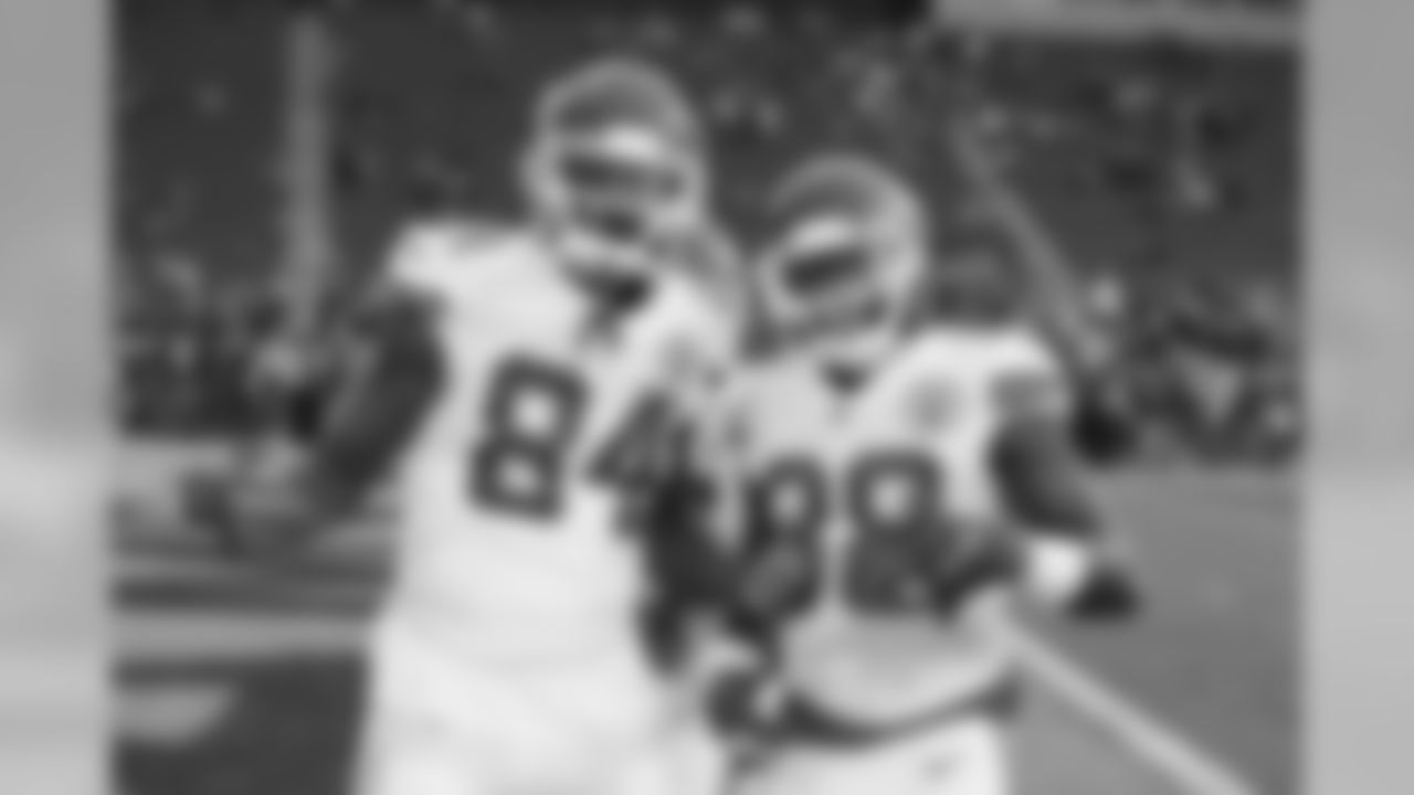 Kansas City Chiefs at Los Angeles Rams at Los Angeles Memorial Coliseum on November 19, 2018