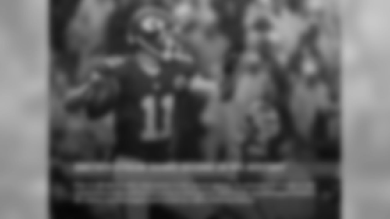 SMITH'S STREAK RANKS SECOND IN NFL HISTORY: Prior to QB Alex Smith's interception in the second quarter, he extended his streak to 312 consecutive passes without throwing an interception, which is the second-longest streak in NFL history and the longest such streak by a QB in franchise history.