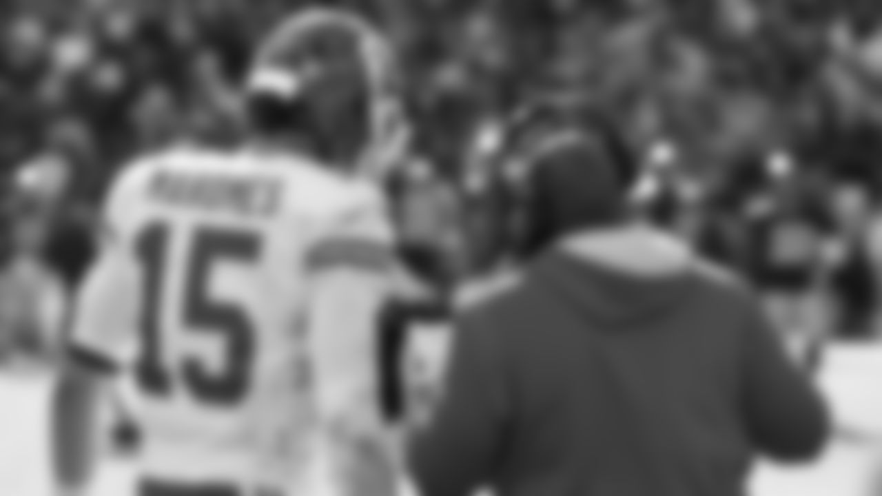 Kansas City Chiefs quarterback Patrick Mahomes (15) during an NFL football game against the Washington Football Team, Sunday, October 17, 2021 at FedExField.