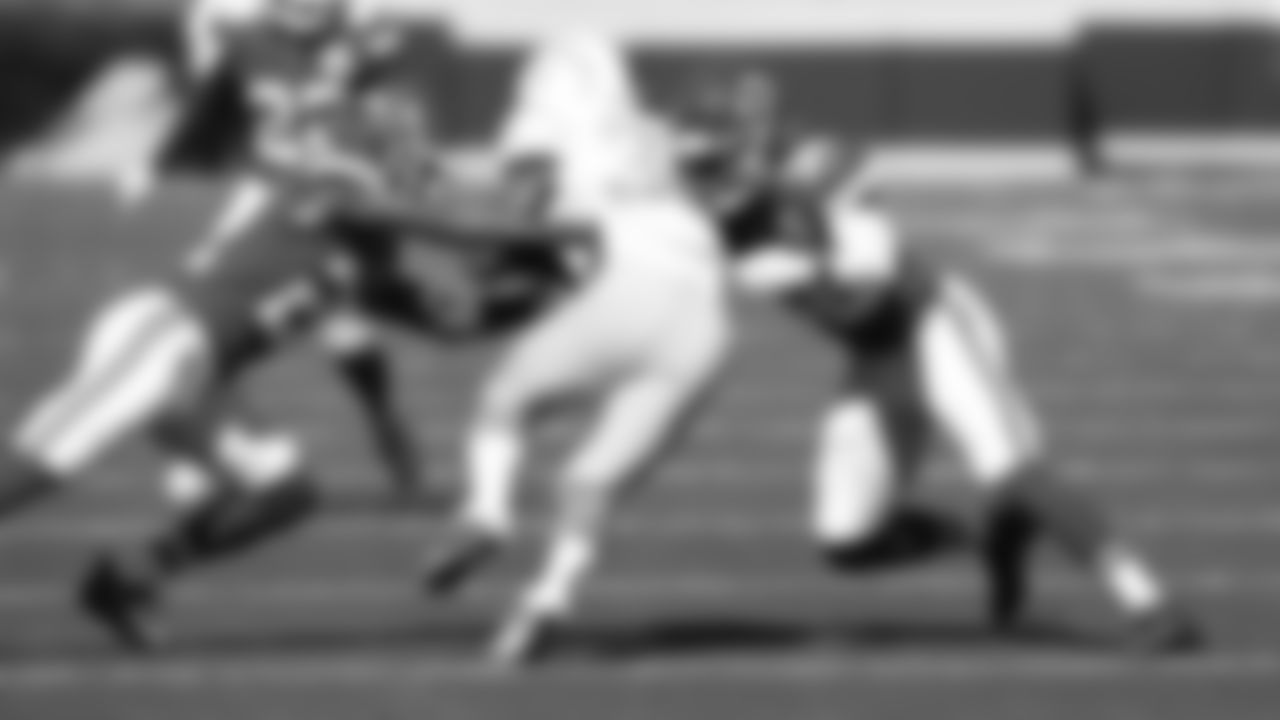 Kansas City Chiefs vs Los Angeles Chargers at GEHA Field at Arrowhead Stadium in Kansas City, MO on September 26, 2021