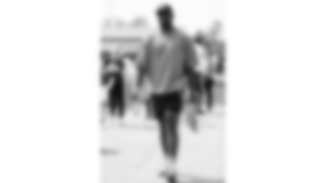 Kansas City Chiefs defensive end Alex Okafor (97) arrives before an NFL football game against the Cleveland Browns, Sunday, September 12, 2021 in Kansas City.
