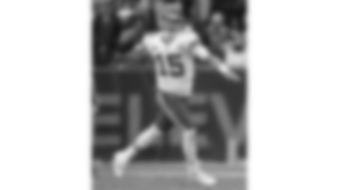 Kansas City Chiefs quarterback Patrick Mahomes (15) throws a pass during the NFL Week 8 matchup against the Denver Broncos at Empower Field at Mile High in Denver, Colorado on October 29, 2023.