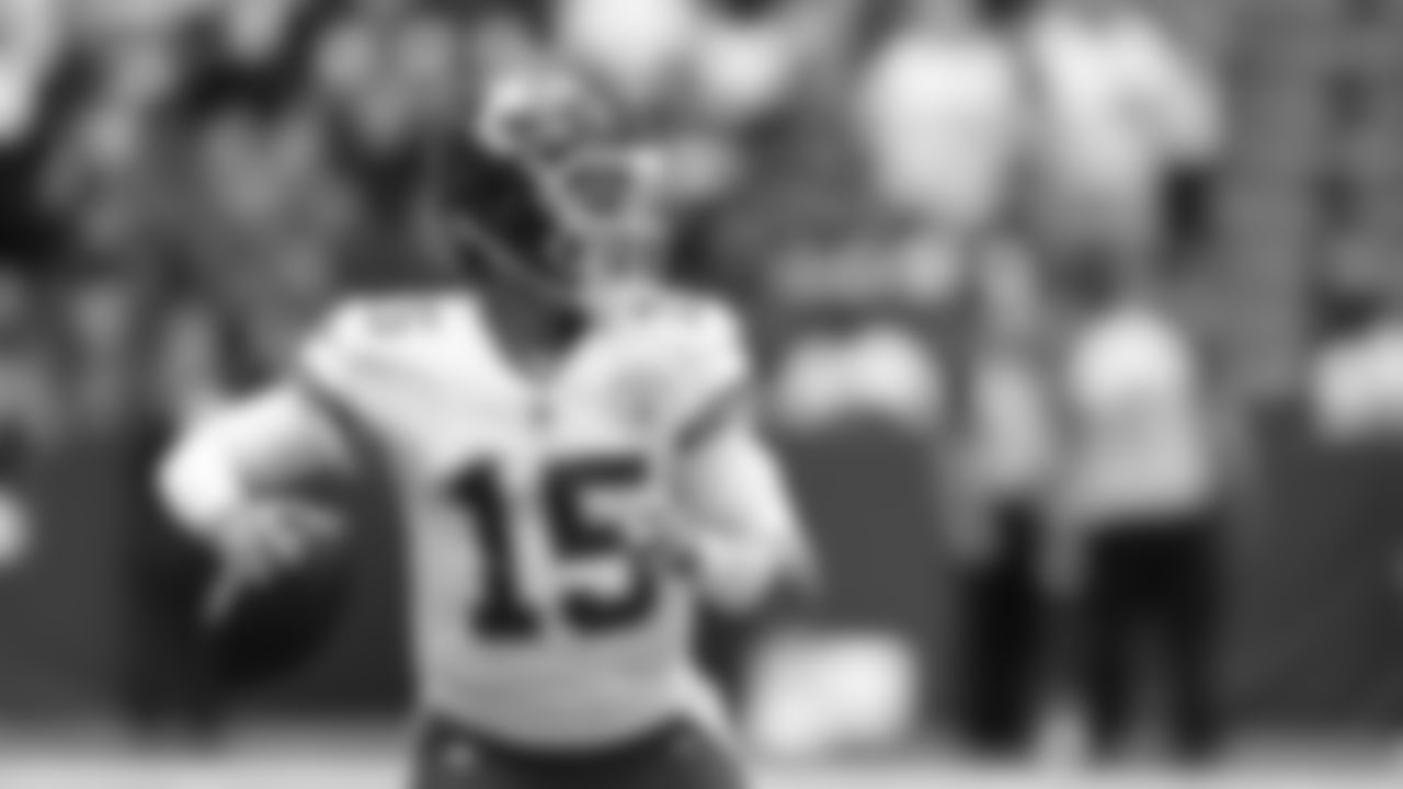 Kansas City Chiefs vs Indianapolis Colts at Lucas Oil Stadium on September 25th, 2022.