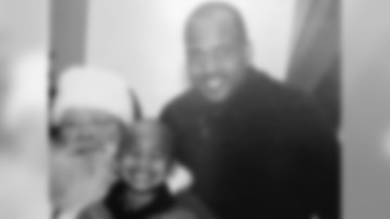 DJ with four-year-old son "Deuce" and Santa Claus