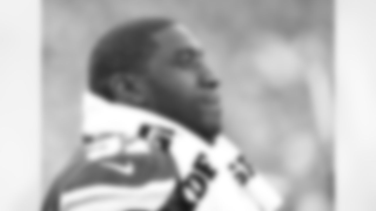 Kansas City Chiefs defensive lineman Allen Bailey (97)