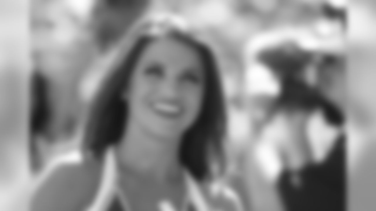 Kansas City Chiefs Cheerleader Hannah