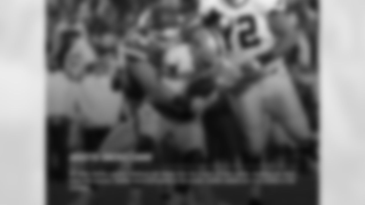 DEVITO SACKS CARR: DE Mike DeVito sacked Oakland QB Derek Carr for a loss of nine yards, marking his third sack this season. DeVito owns 5.5 sacks in his career. DeVito added one solo tackle in the contest.