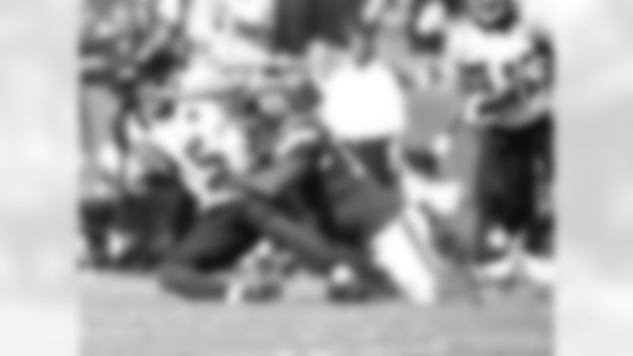 97 - Allen Bailey - DL // HT. 6-3, WT. 288 // College: Miami // Hometown: Sapelo Island, Ga.