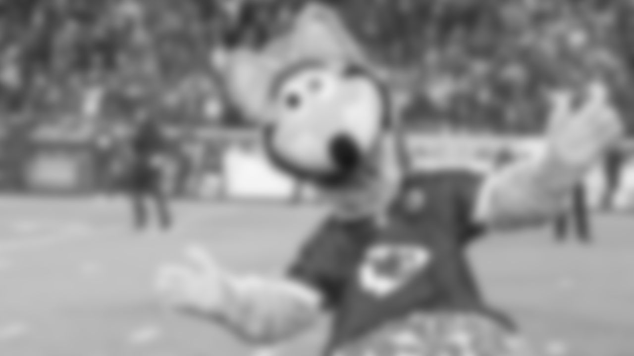 KC Wolf prior to an NFL football game against the New York Giants, Monday, November 1, 2021 in Kansas City.