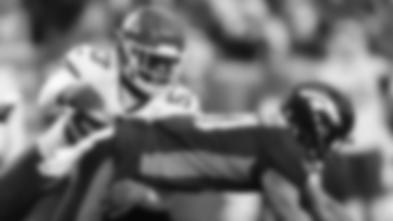 Kansas City Chiefs inside linebacker Anthony Hitchens (53) during an NFL football game against the Denver Broncos on Saturday, January 8, 2021 in Denver.