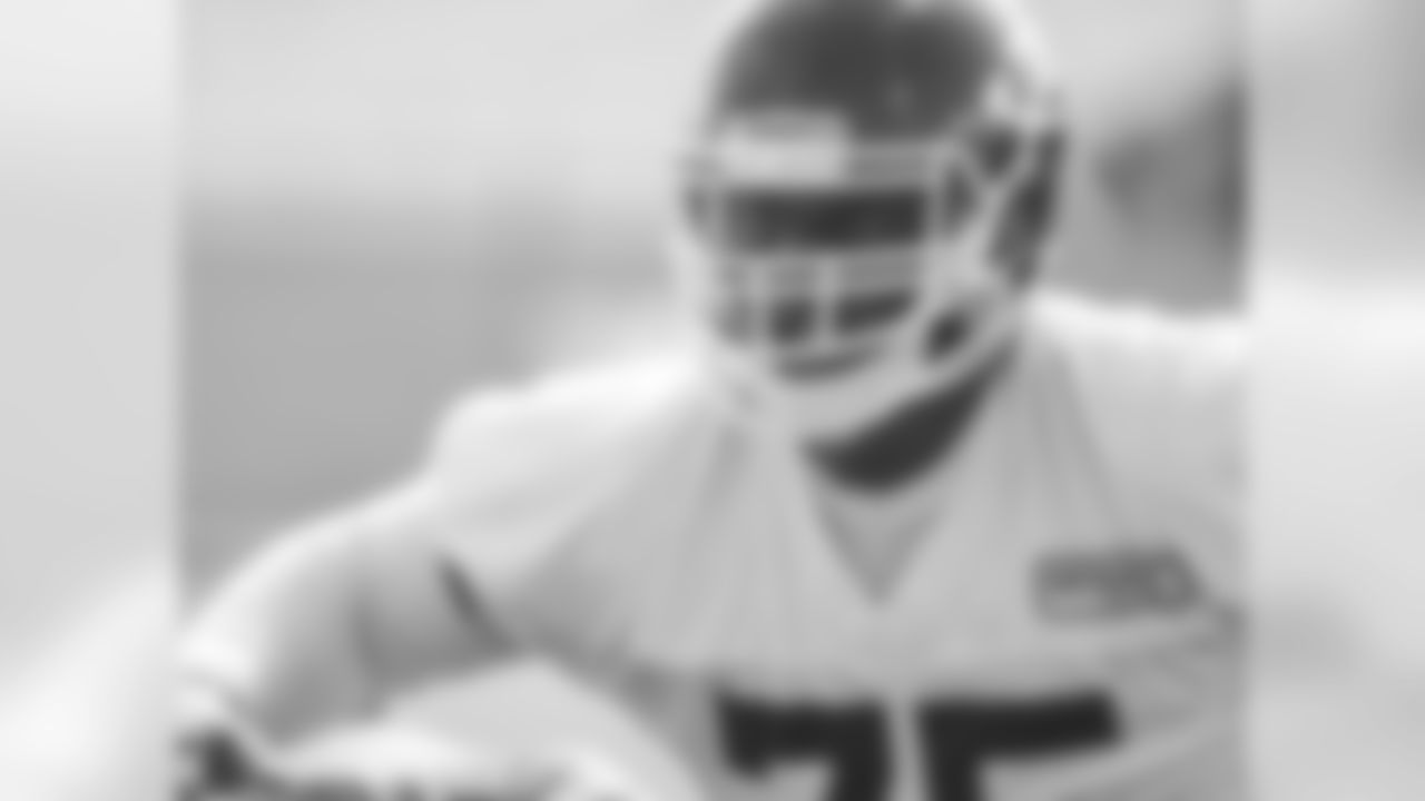DT Dominique Hamilton