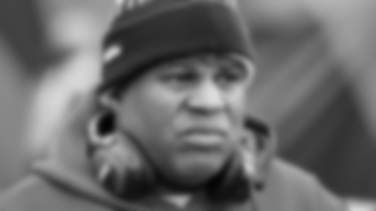 Kansas City Chiefs Offensive Coordinator Eric Bieniemy prior to an NFL football game against the Cincinnati Bengals, Sunday, January 2, 2021 in Cincinnati.