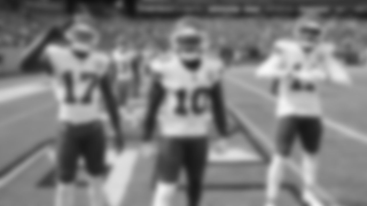 Kansas City Chiefs receivers during an NFL football game against the Tennessee Titans at Nissan Stadium, Sunday, October 24, 2021 in Nashville