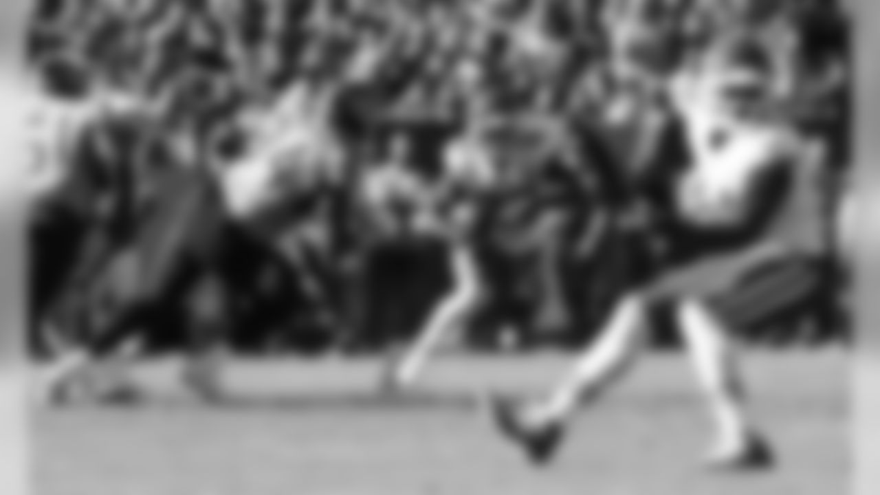 Kansas City Chiefs vs Tennessee Titans at Nissan Stadium, November 10, 2019