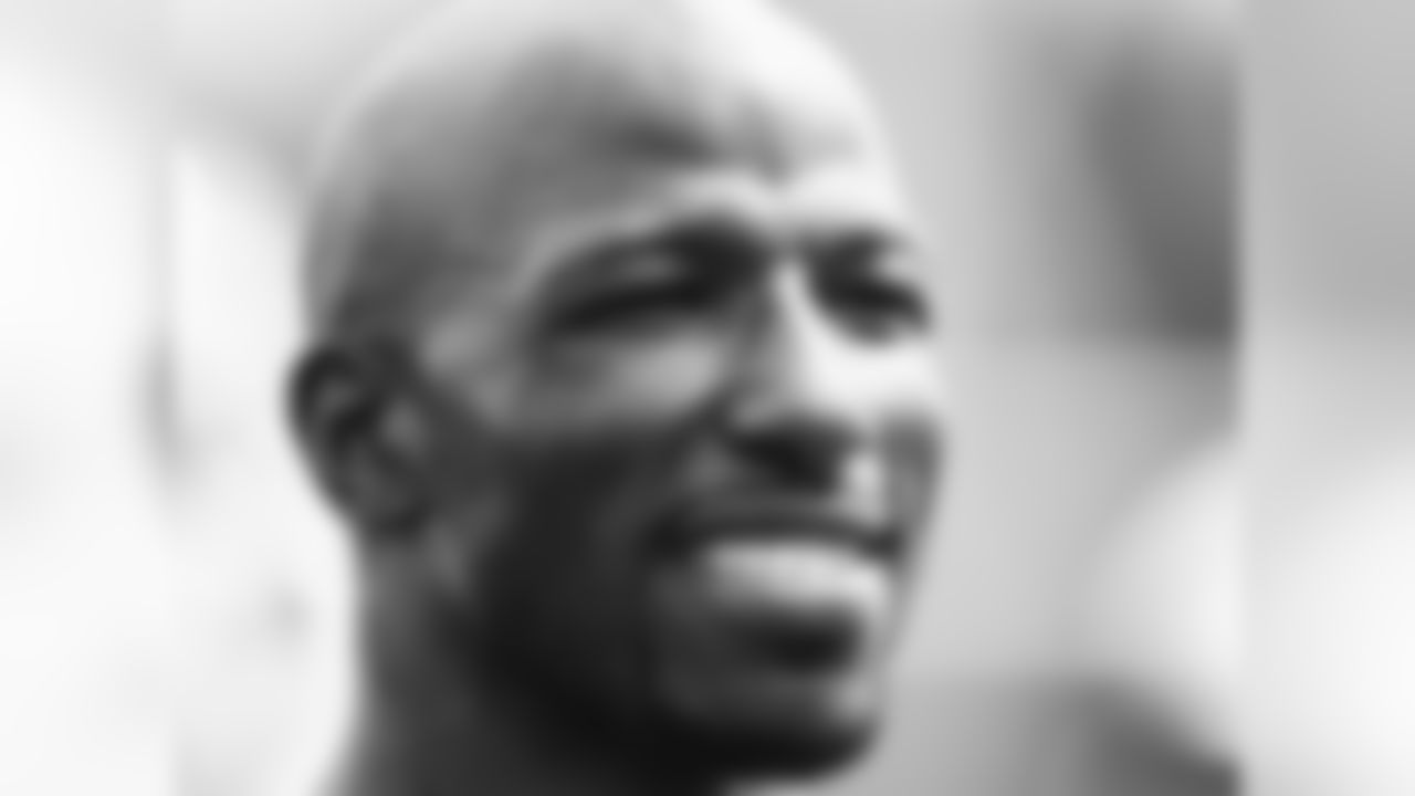Kansas City Chiefs wide receiver Jason Avant (81)