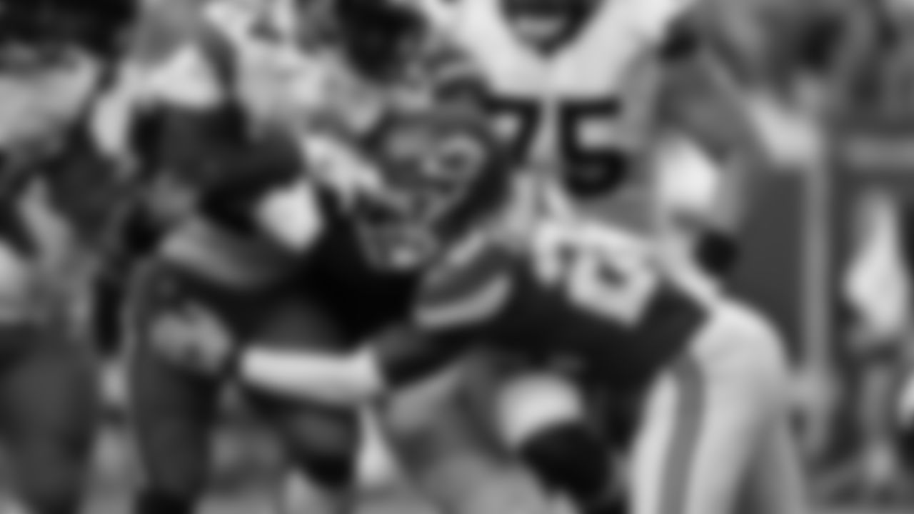 Kansas City Chiefs vs Cleveland Browns during NFL Season Opener at GEHA Field at Arrowhead Stadium in Kansas City, MO on September 12, 2021
