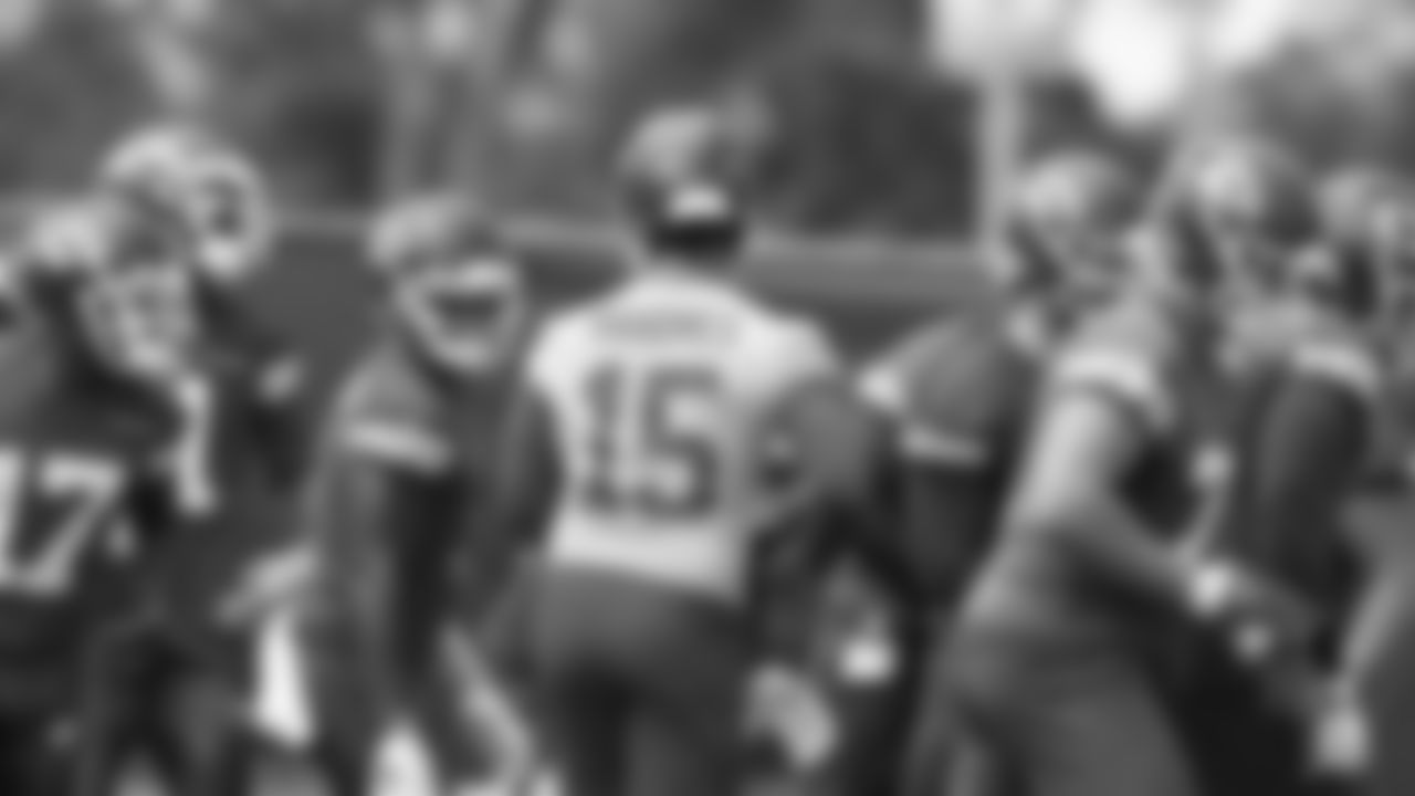 Kansas City Chiefs offensive huddle during day two at Kansas City Chiefs mini camp practice.