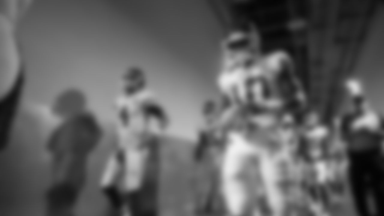 Kansas City Chiefs face off against the Los Angeles Chargers at SoFi Stadium on November 20, 2022 in Los Angeles, California