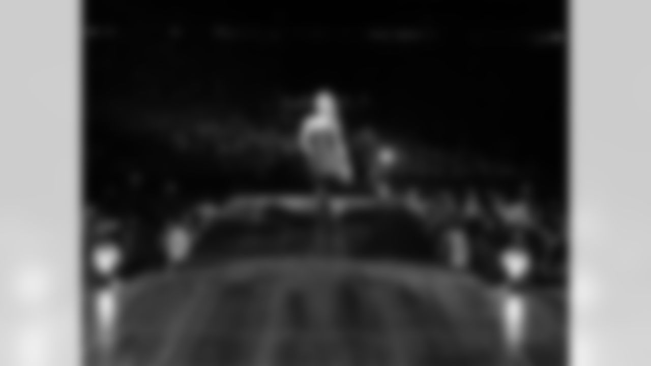 Taylor Swift sells out Arrowhead.