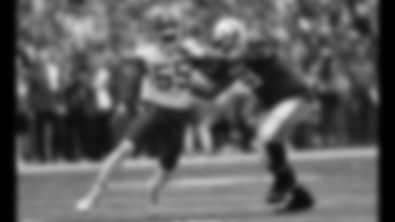 Kansas City Chiefs vs Indianapolis Colts at Lucas Oil Stadium on September 25th, 2022.