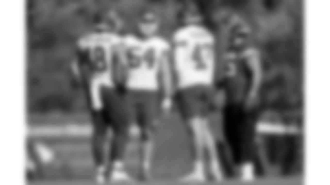 Kansas City Chiefs linebacker Leo Chenal (54) after practice on Thursday, October 13, 2022.