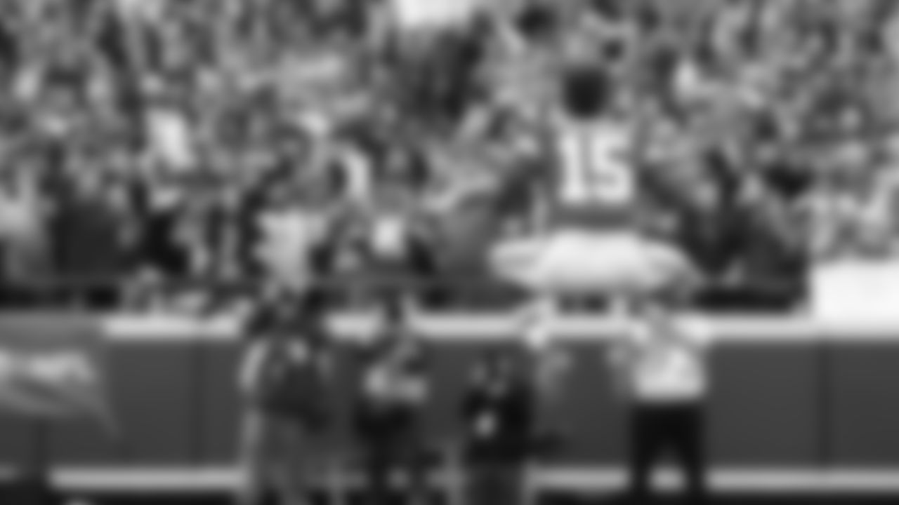 Kansas City Chiefs vs Pittsburgh Steelers, GEHA Field at Arrowhead Stadium, Kansas City, MO on December 26, 2021