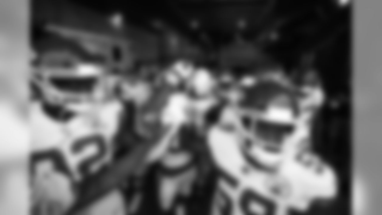 Kansas City Chiefs at Los Angeles Rams at Los Angeles Memorial Coliseum on November 19, 2018