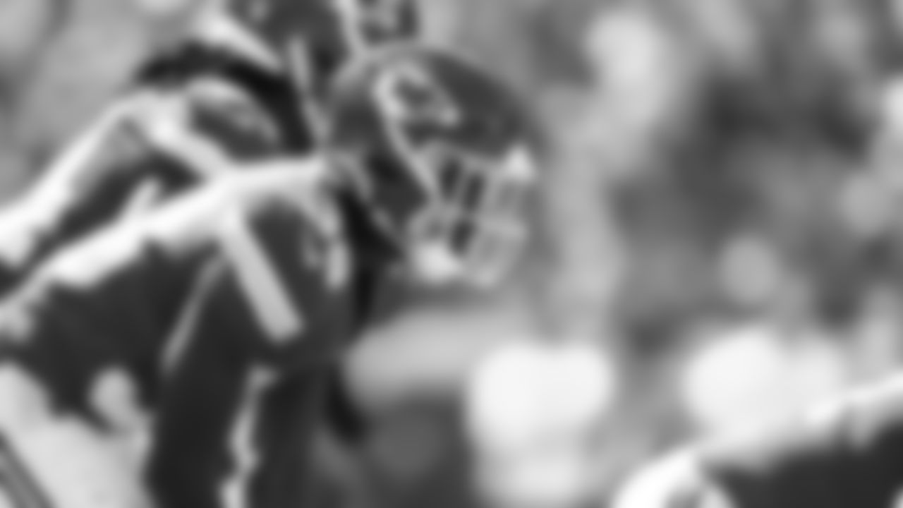 Kansas City Chiefs vs Los Angeles Chargers at GEHA Field at Arrowhead Stadium in Kansas City, MO on September 26, 2021