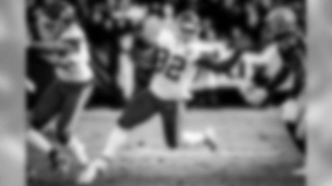 Kansas City Chiefs at Oakland Raider at Oakland Alameda Coliseum on December 2, 2018.
