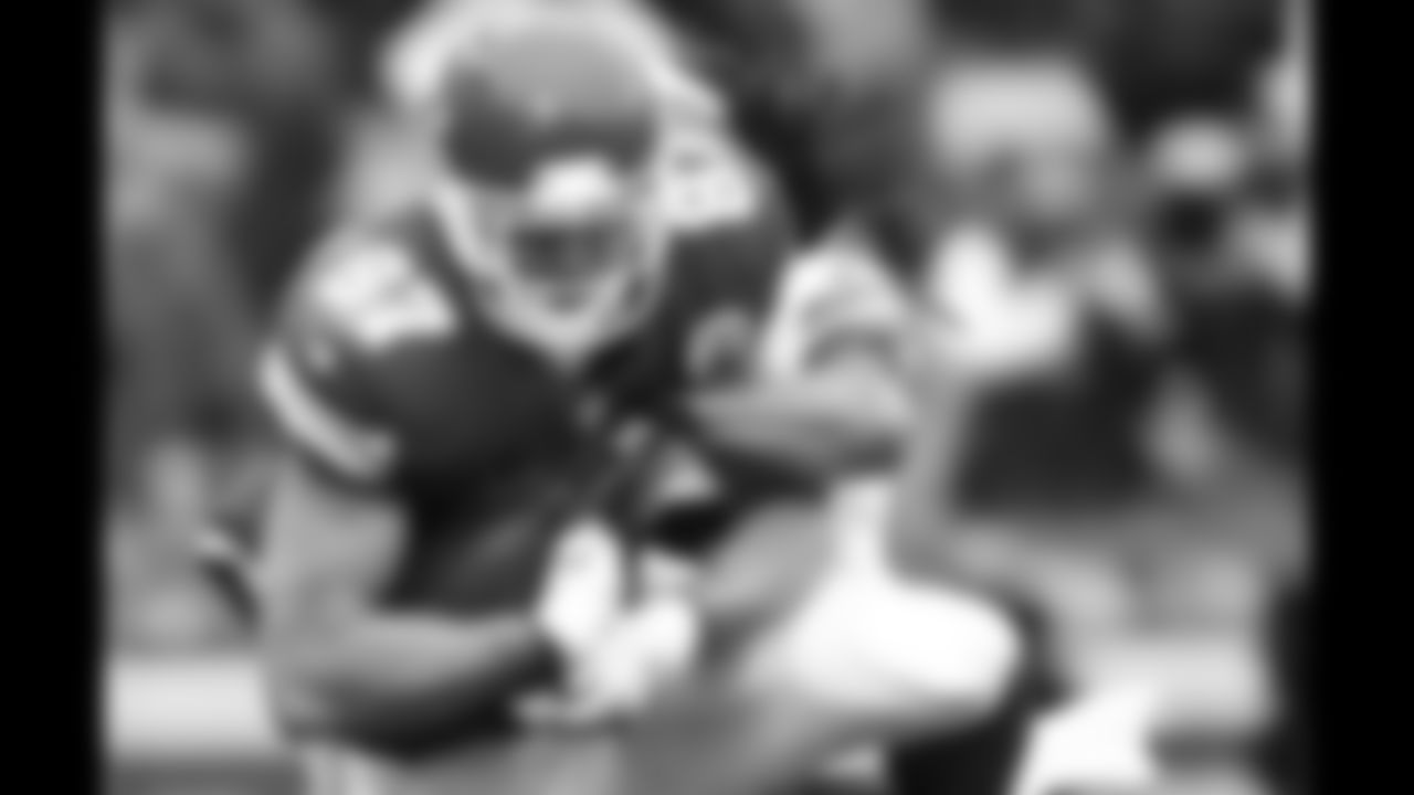 Kansas City Chiefs tight end Travis Kelce (87) tries to escape his opponent's grasp.
The Kansas City Chiefs defeated the Buffalo Bills 30-22 on Sunday, November 29, 2015