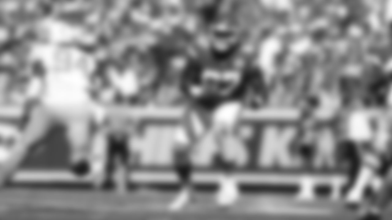 Kansas City Chiefs vs Los Angeles Chargers at GEHA Field at Arrowhead Stadium in Kansas City, MO on September 26, 2021