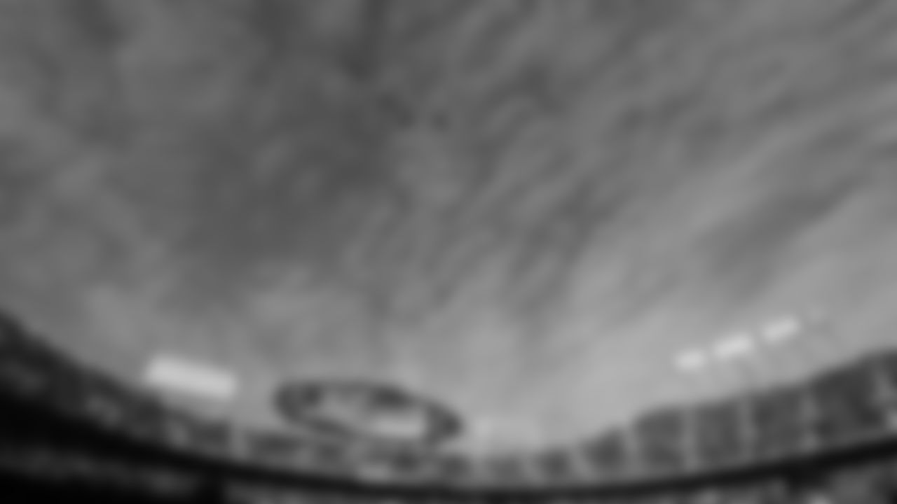 Kansas City Chiefs face off against the Seattle Seahawks at GEHA Field at Arrowhead Stadium on December 24, 2022.