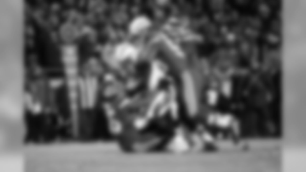 Los Angeles Chargers vs Kansas City Chiefs at Arrowhead Stadium, Kansas City, Missouri on December 13, 2018.