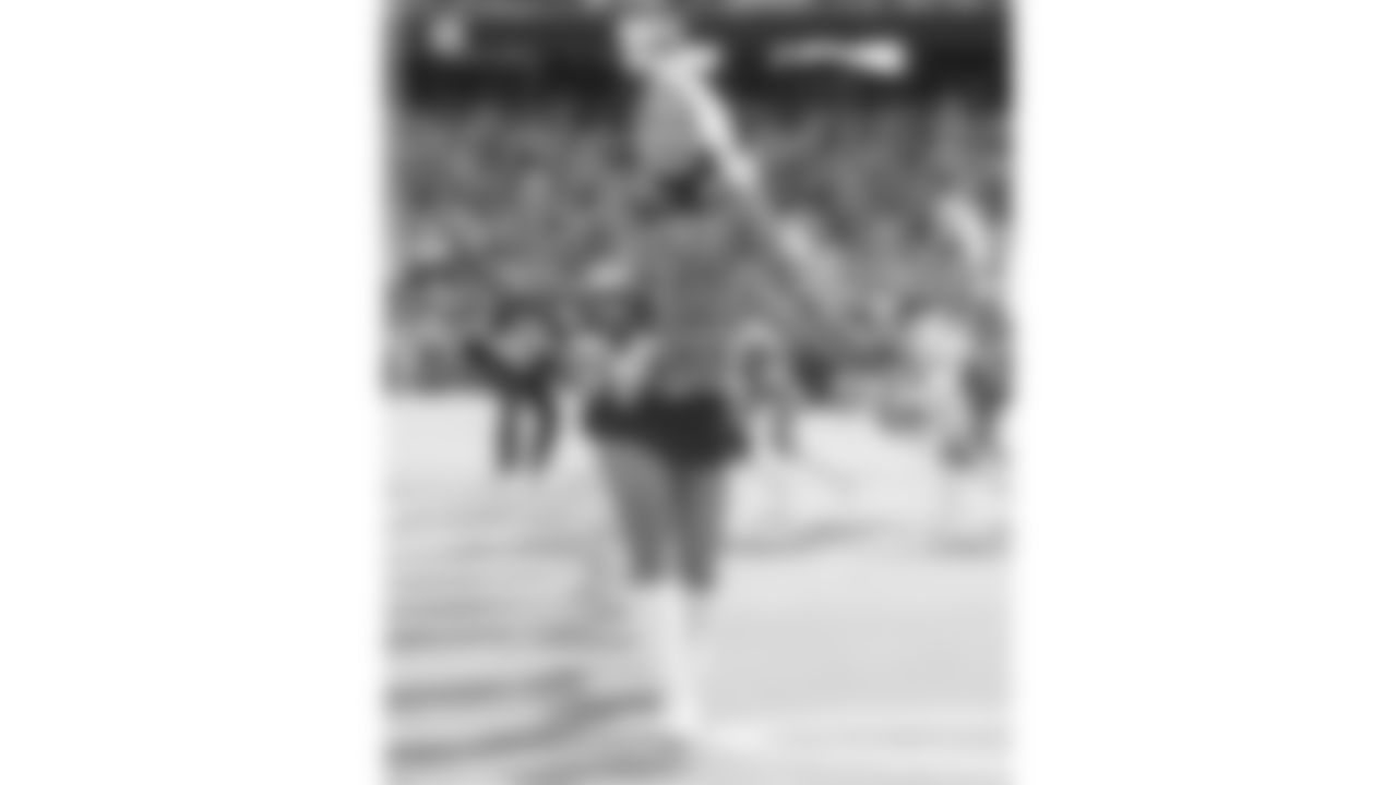 014_2019_Vikings_Cheer