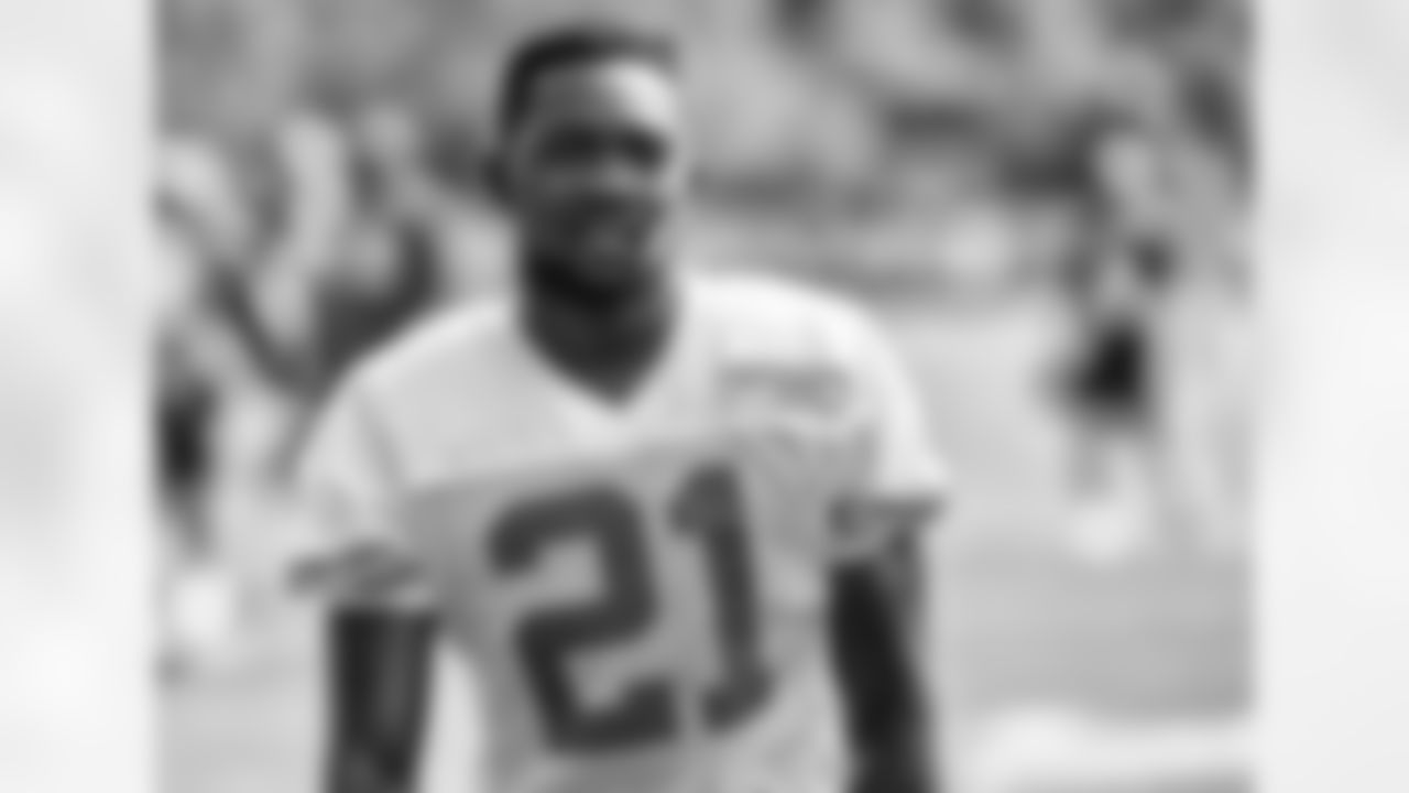 Kansas City Chiefs defensive back Eric Murray (21)