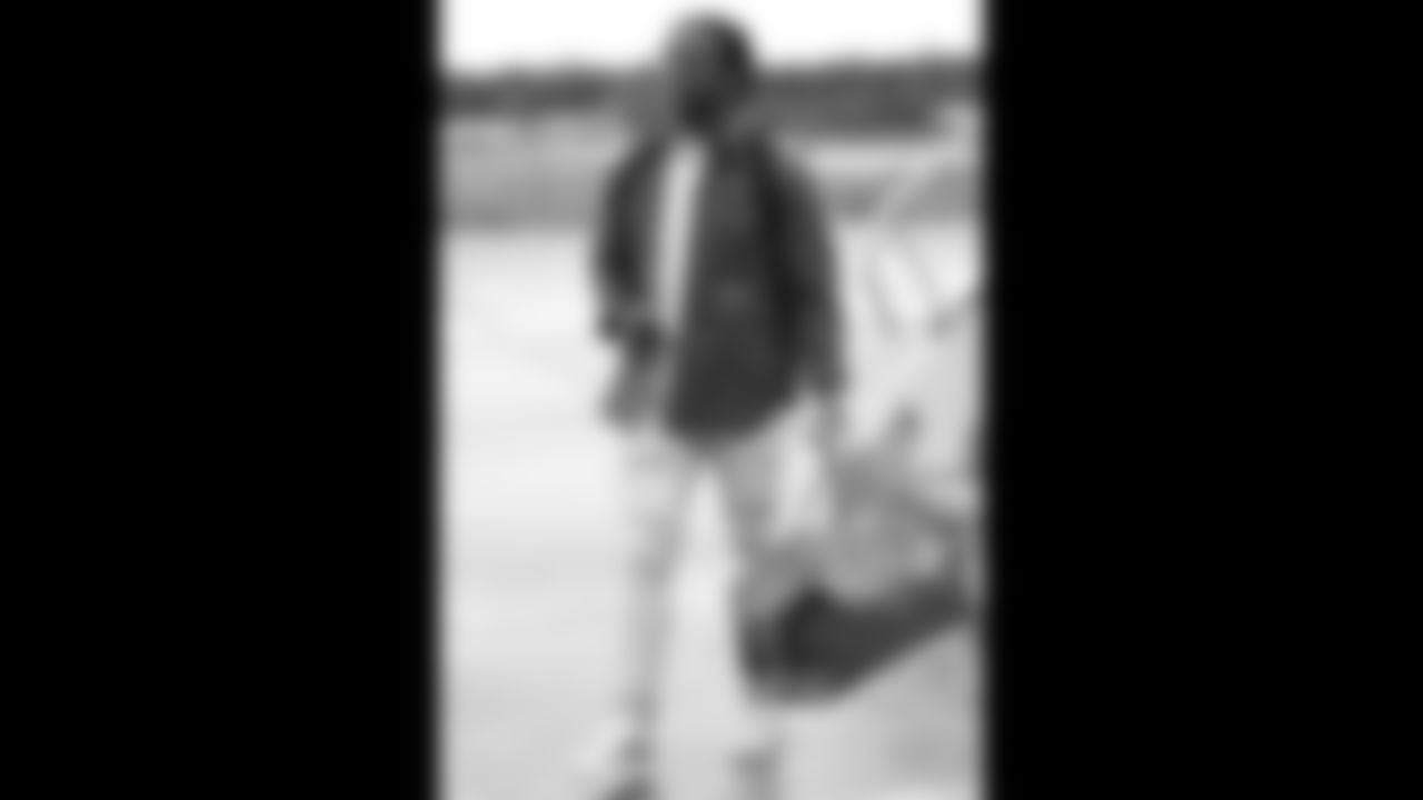Kansas City Chiefs running back Jerick McKinnon (1) arrives at Kansas City International to travel to Washington for Sundays game. October 16, 2021