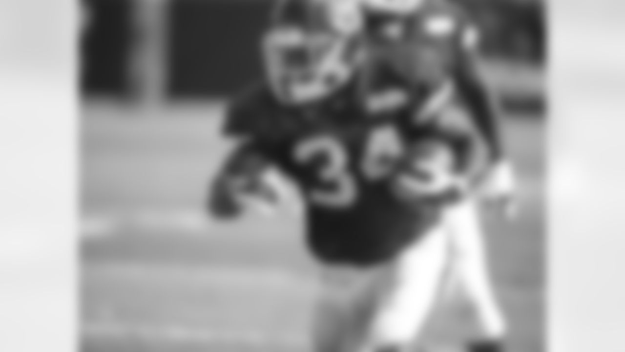 Knile Davis