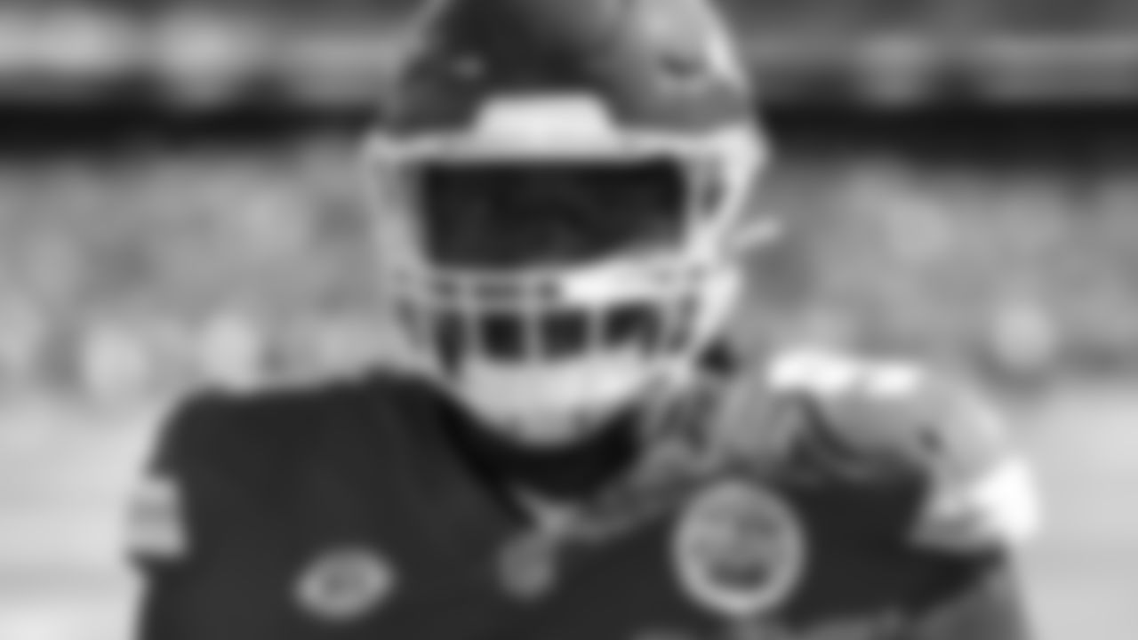 Kansas City Chiefs nose tackle Derrick Nnadi (91) prior to the regular season Week 3 NFL Football Game on Sunday, September 24, 2023 at GEHA Field at Arrowhead Stadium.