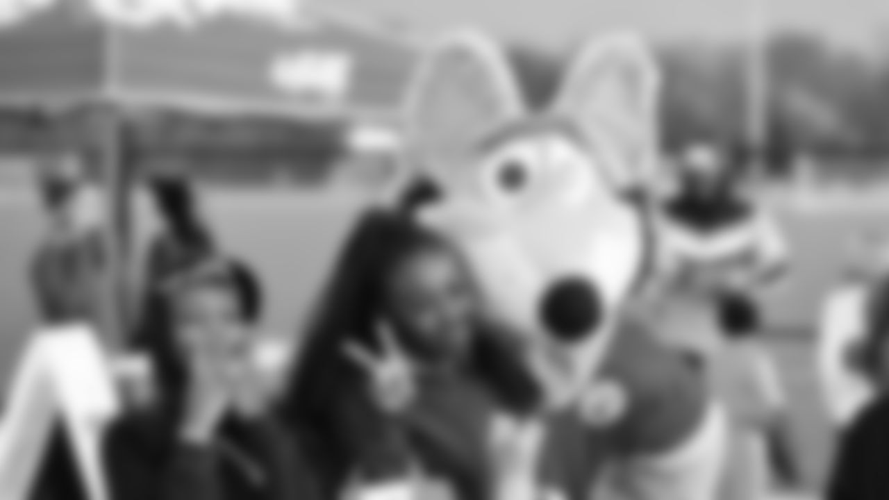 KC Wolf, Chiefs Cheerleaders, and former Chiefs wide receiver Danan Hughes visited with guests at the Paragon Star Park in Lees Summit, KS on October 27, 2023