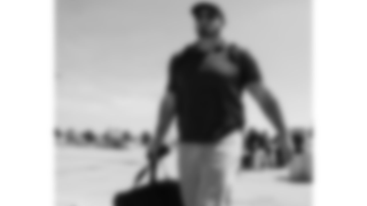 Kansas City Chiefs offensive guard Nick Allegretti (73) traveling to Chicago in preparation for Saturday's preseason game one against the Bears.