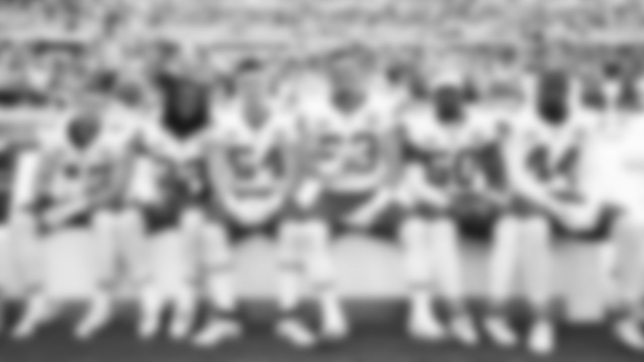 Kansas City Chiefs defensive players prior to the NFL week 2 matchup against the Jacksonville Jaguars at EverBank Stadium in Jacksonville, Florida on September 17, 2023.