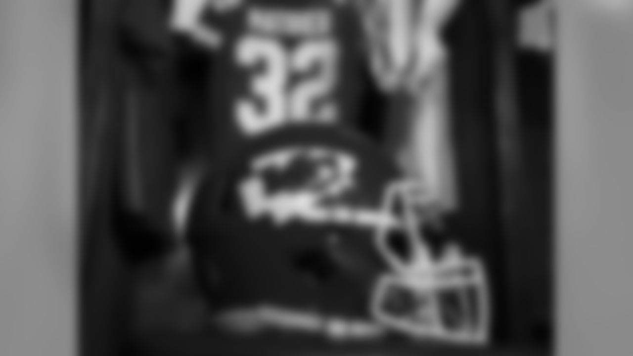 021_TM_Signing