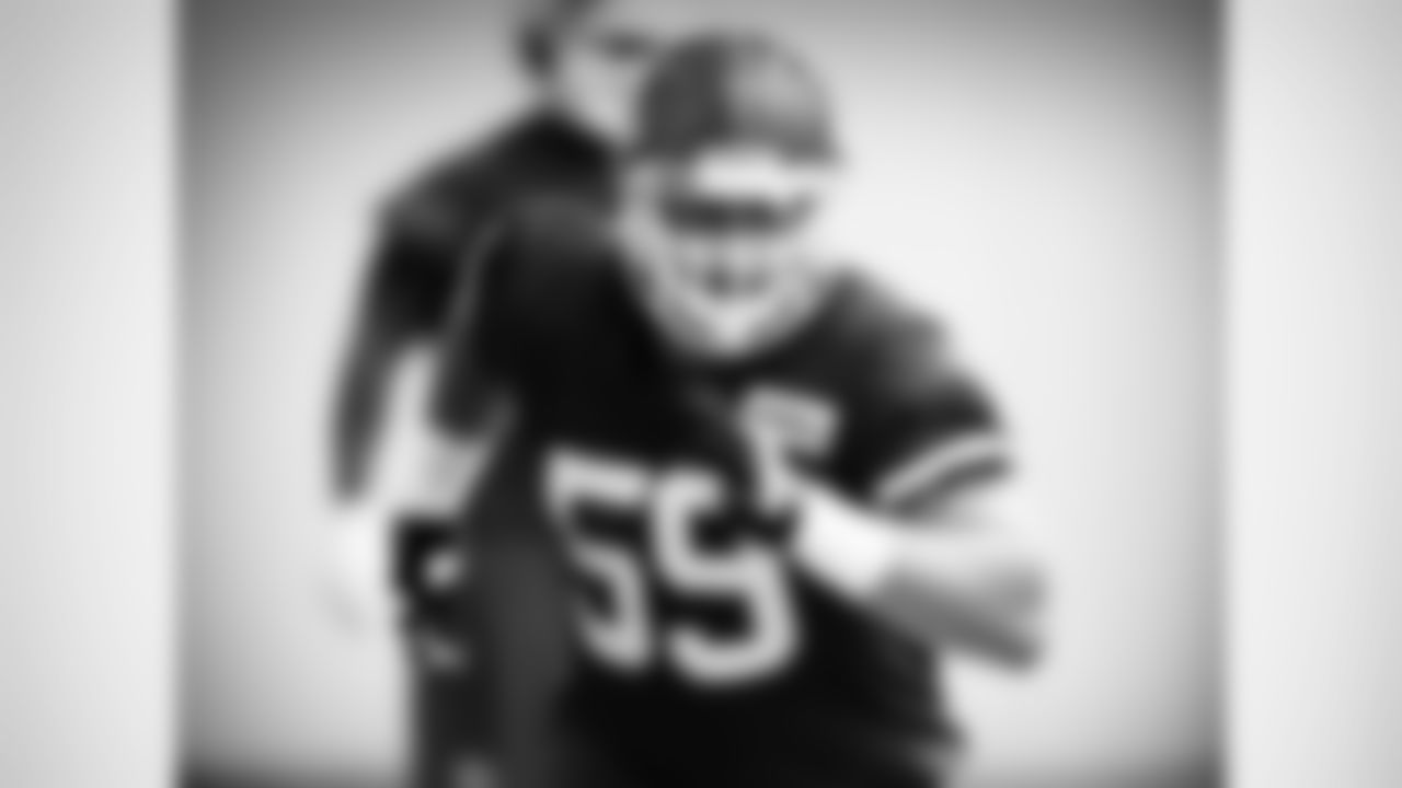 59 - Colin Kelly - OL // HT. 6-5, WT. 298 // College: Oregon State // Hometown: Kelso, Wash.